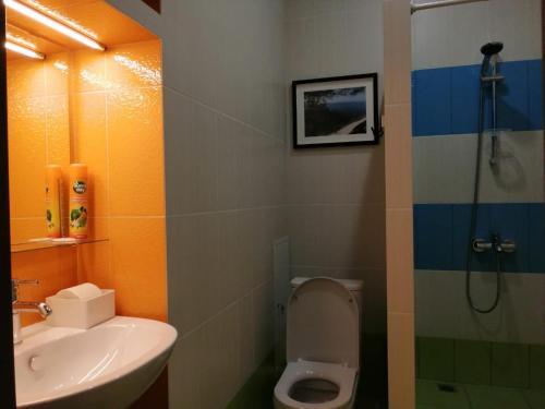 Hostal Guest House Semeinyi