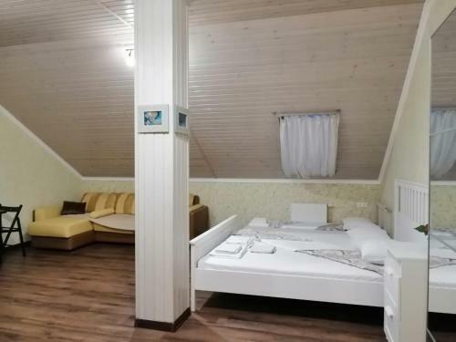 Hostal Guest House Semeinyi