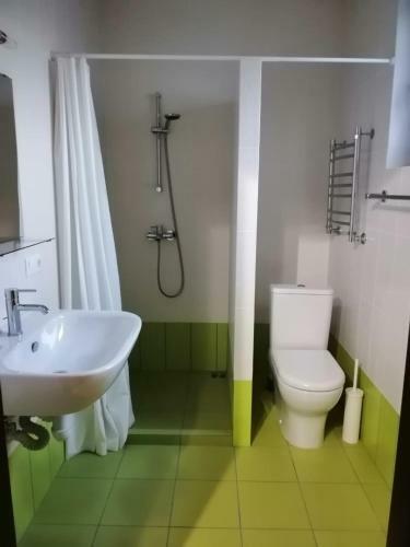Hostal Guest House Semeinyi