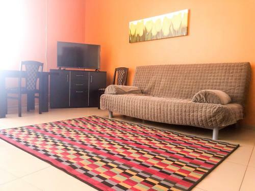 Hostal Omela Family