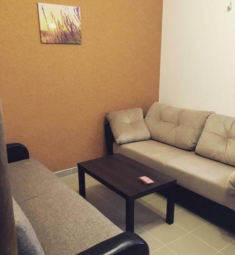 Hostal Omela Family