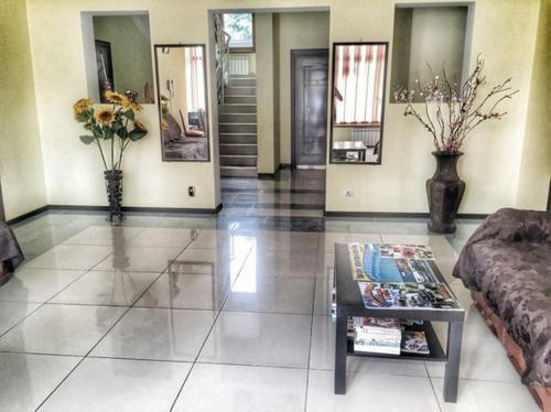 Hostal Aliens Guest House
