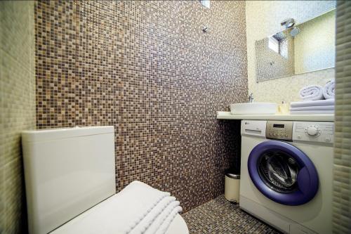 Apartment Novorossiyskaya 67