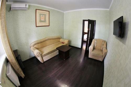 Hostal Shevchenko 21 Guest House