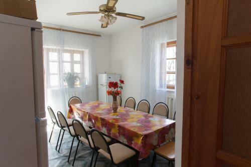 Hostal Gostevoi Dom Na Tonkom Mysy