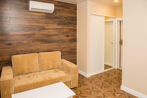 Hostal Dolce Vita Club
