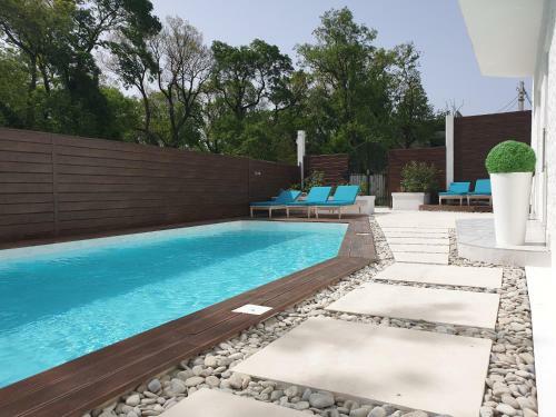 Hostal Dolce Vita Club