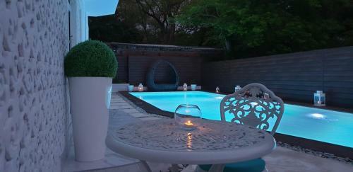 Hostal Dolce Vita Club