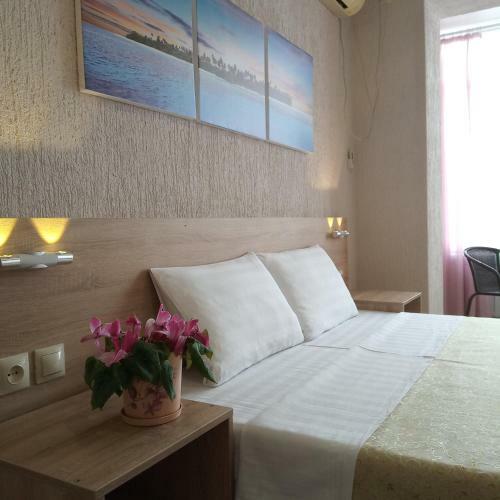 Hostal Guesthouse Garmonia