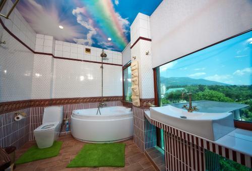 Zhar-ptitsa Hotel