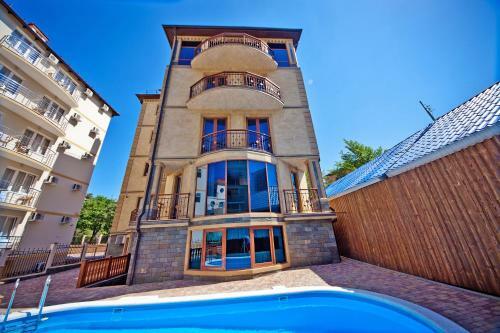 Zhar-ptitsa Hotel