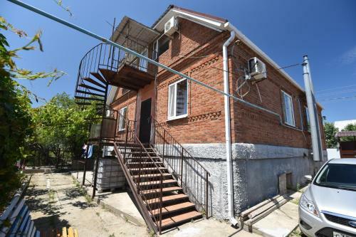 Hostal Guest House On Tamanskaya