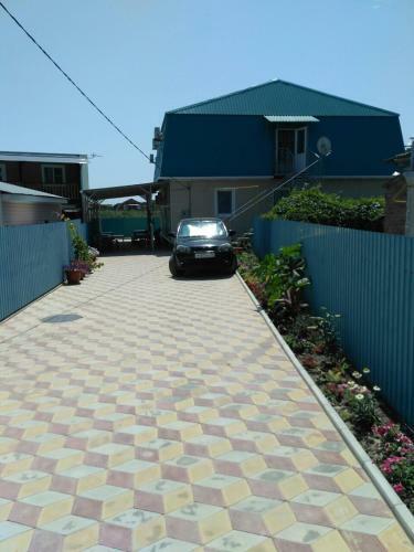 Hostal Veselaya Akula Guest House