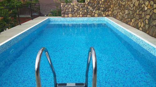 Hostal Guest House Lenart