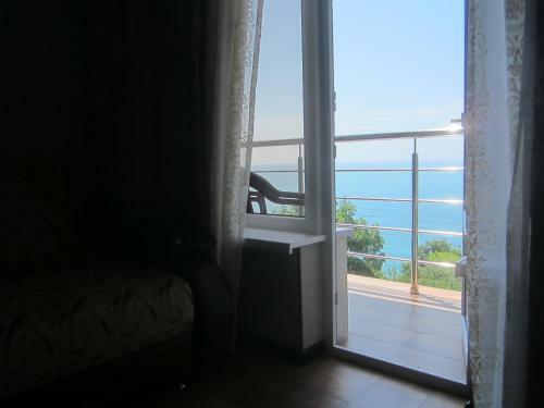Hostal Gostevoy Dvor Parus Guest House