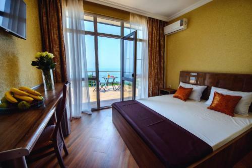 Hostal Gostevoy Dvor Parus Guest House