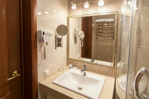 Vodoley Hotel