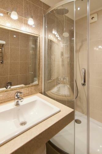 Vodoley Hotel
