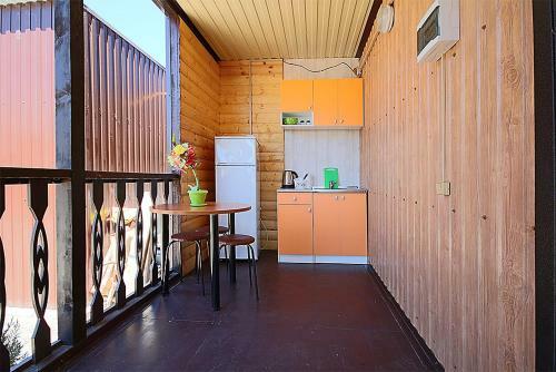 Hostal Hollidai