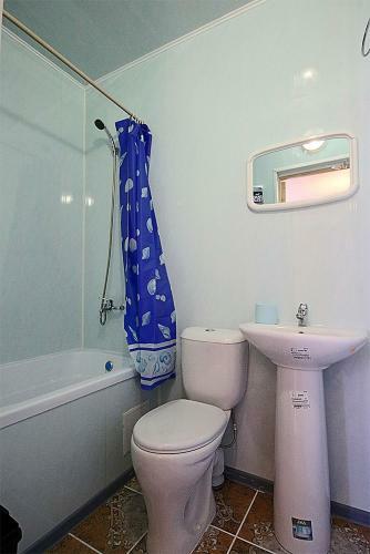 Hostal Hollidai