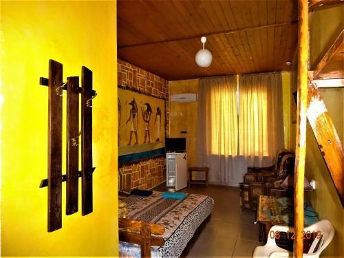 Hostal Guest House Azovsafari