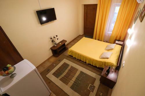 Hostal Guest House Leto