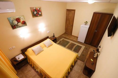 Hostal Guest House Leto