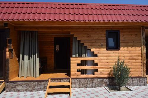 Guest Complex Arna