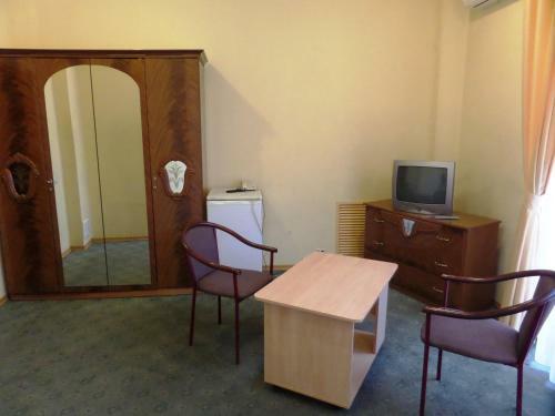 Hotel On Lyubimova 3