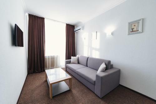 Izhhotel