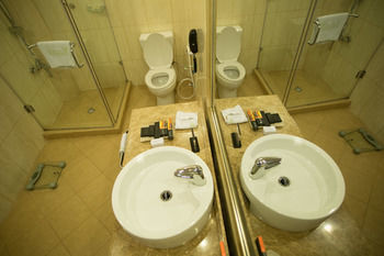 Jupiter International Hotel Cazanchise