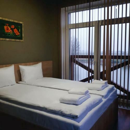Hostal Celinburg Guest House