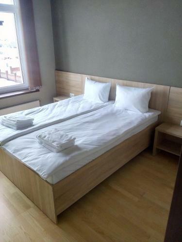 Hostal Celinburg Guest House