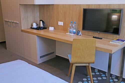 Europa Hotel And Apartment