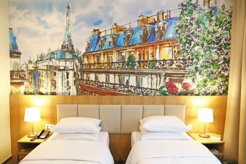 Europa Hotel And Apartment