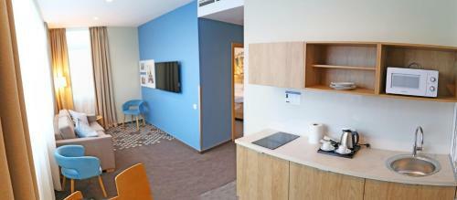 Europa Hotel And Apartment