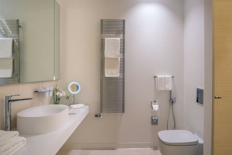 Crystal House Suite Hotel & Spa