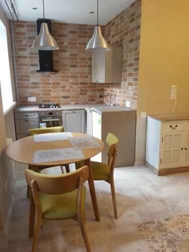 Apartamento On Galitskogo 11