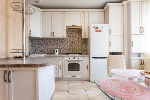 Apartment Adel