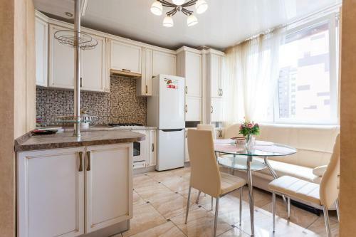 Apartment Adel