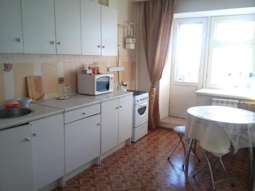 Apartment On Shirokaya 2