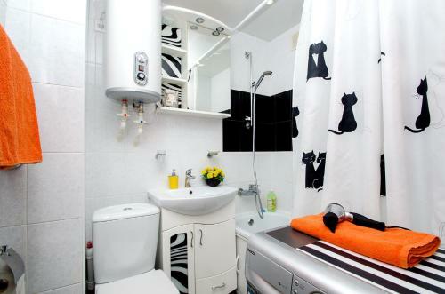 Apartments Chetaeva 36