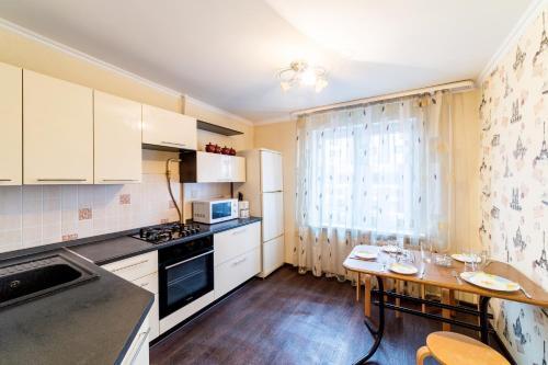 Kzn Apartments: Black&white