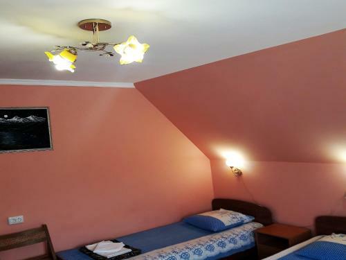 Hostal Lazurny Bereg Guest House