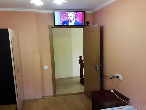 Hostal Lazurny Bereg Guest House