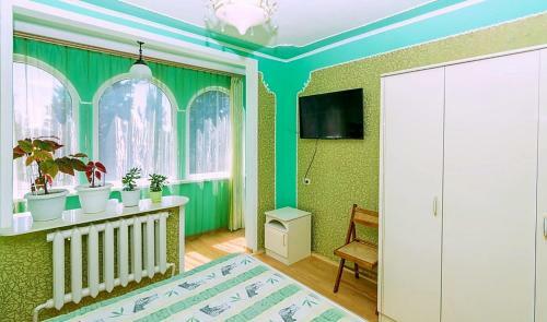 Hostal Lazurny Bereg Guest House