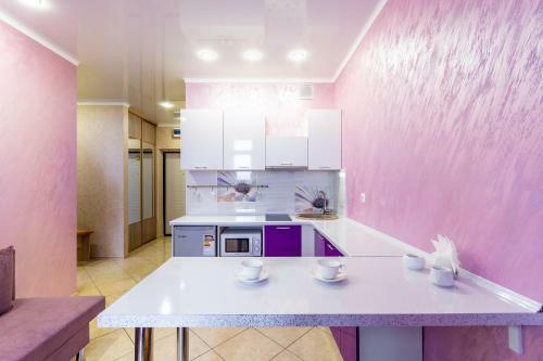 Apartment On Sarabeeva 5/1