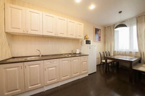 Apartment Alekseeva 45