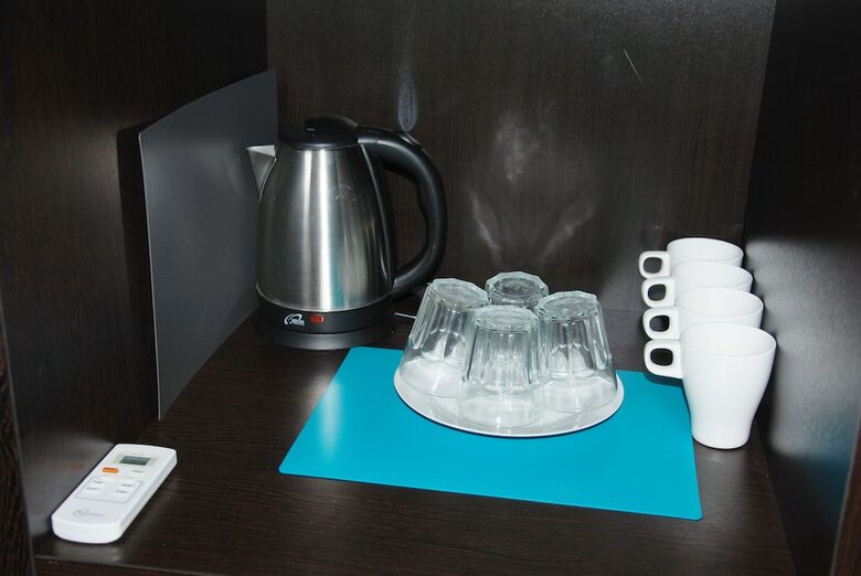 Hostal Hotel "peak Season"