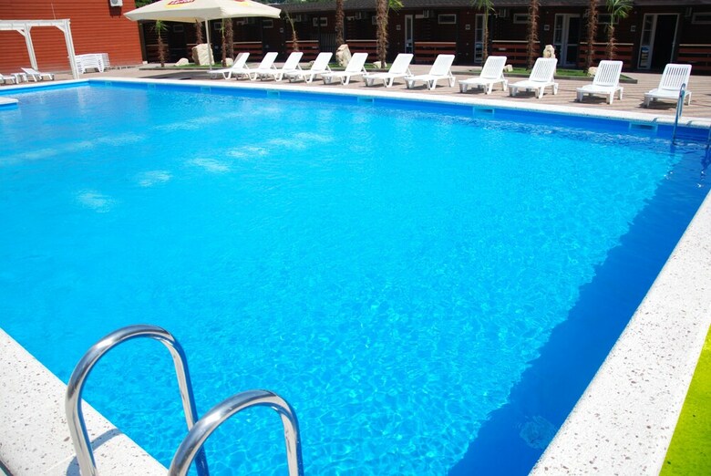 Hostal Hotel "peak Season"